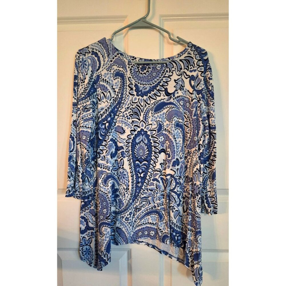 Ruby Rd. blue/white women's top/shirt size Medium Mid-sleeve Rayon/Spandex
